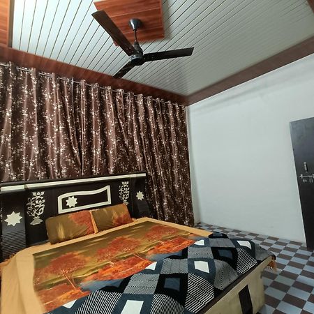 Keshav Narayan Home Stay Mathura Εξωτερικό φωτογραφία